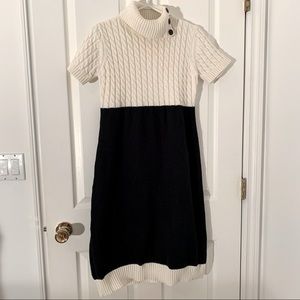 Turtleneck knitted Black and White Dress Size M Short Sleeve Parisian Soft cozy